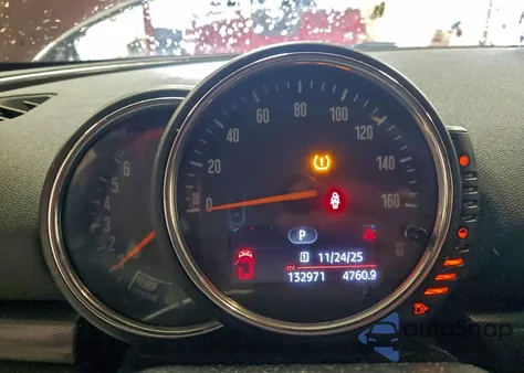 2017 Mini Cooper Clubman z USA, uszkodzony, nr VIN WMWLN5C5XH2E31948